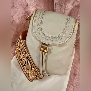 New HOBO Fern Crossbody Bag - Birch
Brand New